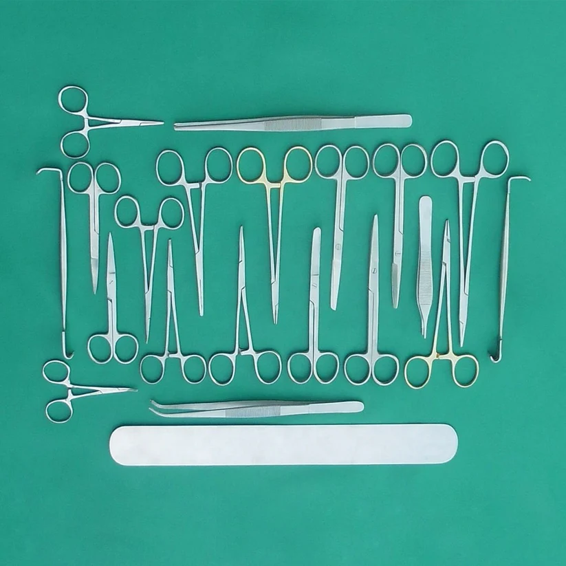 Plastic Surgery Set — image 2